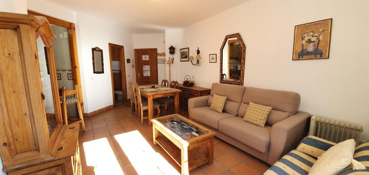 Imeda Apartamento Enebro เซียร์ราเนบาดา ภายนอก รูปภาพ